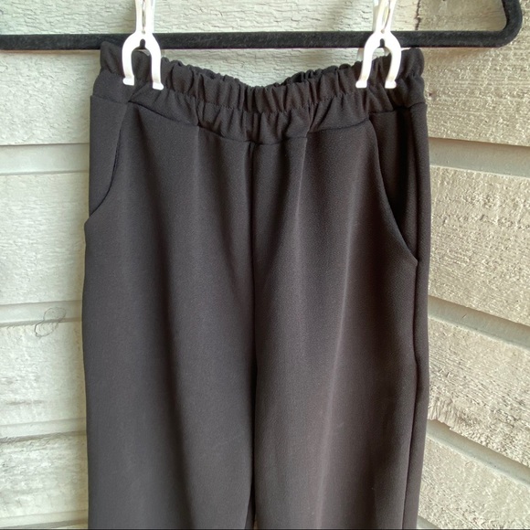 Super High Black Structured Culottes | Pockets - Picture 6 of 9